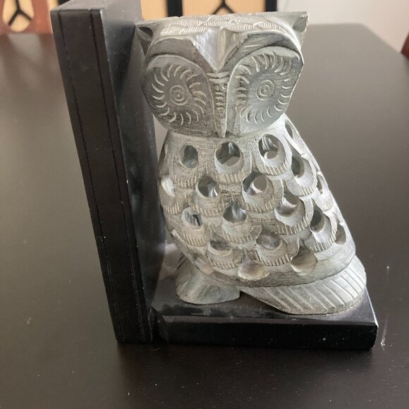 Soap Stone Owl Bookend - Picture 1 of 6